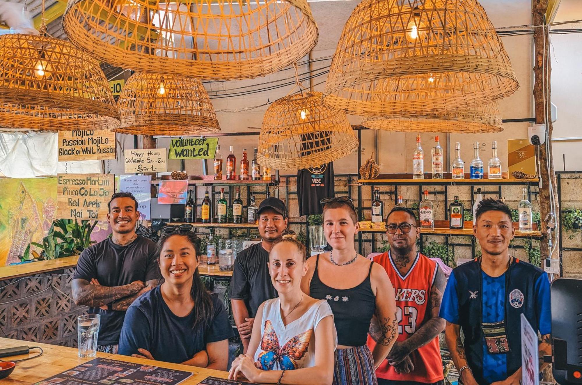 Yellow Star Hostel กำปอต ภายนอก รูปภาพ
